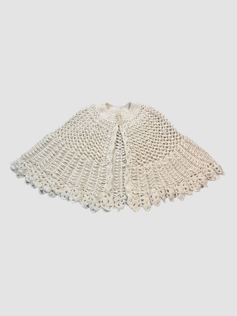 Vintage Handmade Crochet Cape Women OS Ivory Scalloped Button Poncho Chunky Boho